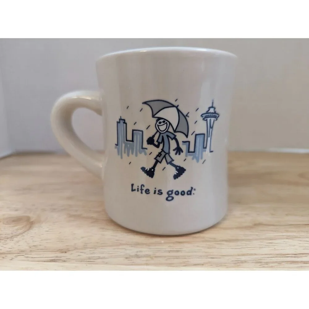 LIfe is Good Home Jack Mug Seattle Skyline Space Needle Rain restaurant wear 4